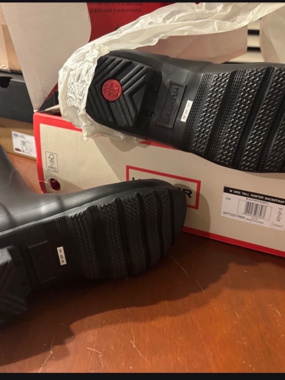 Hunter Rain Boots (Size 8) - Picture 4 of 4